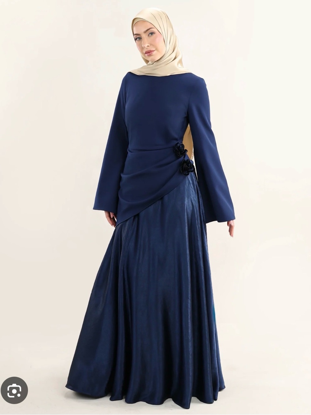 NWT | Batul the Collection Jana Navy Gown